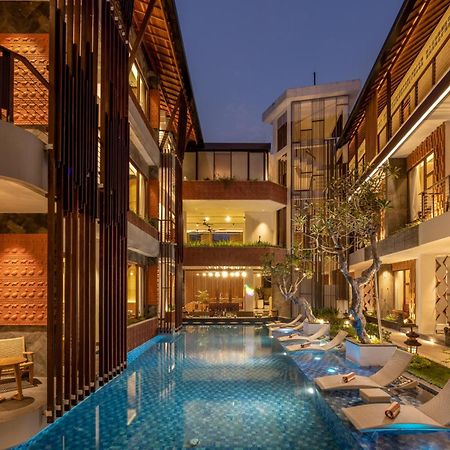 Mokko Suites Batubelig Canggu Zewnętrze zdjęcie