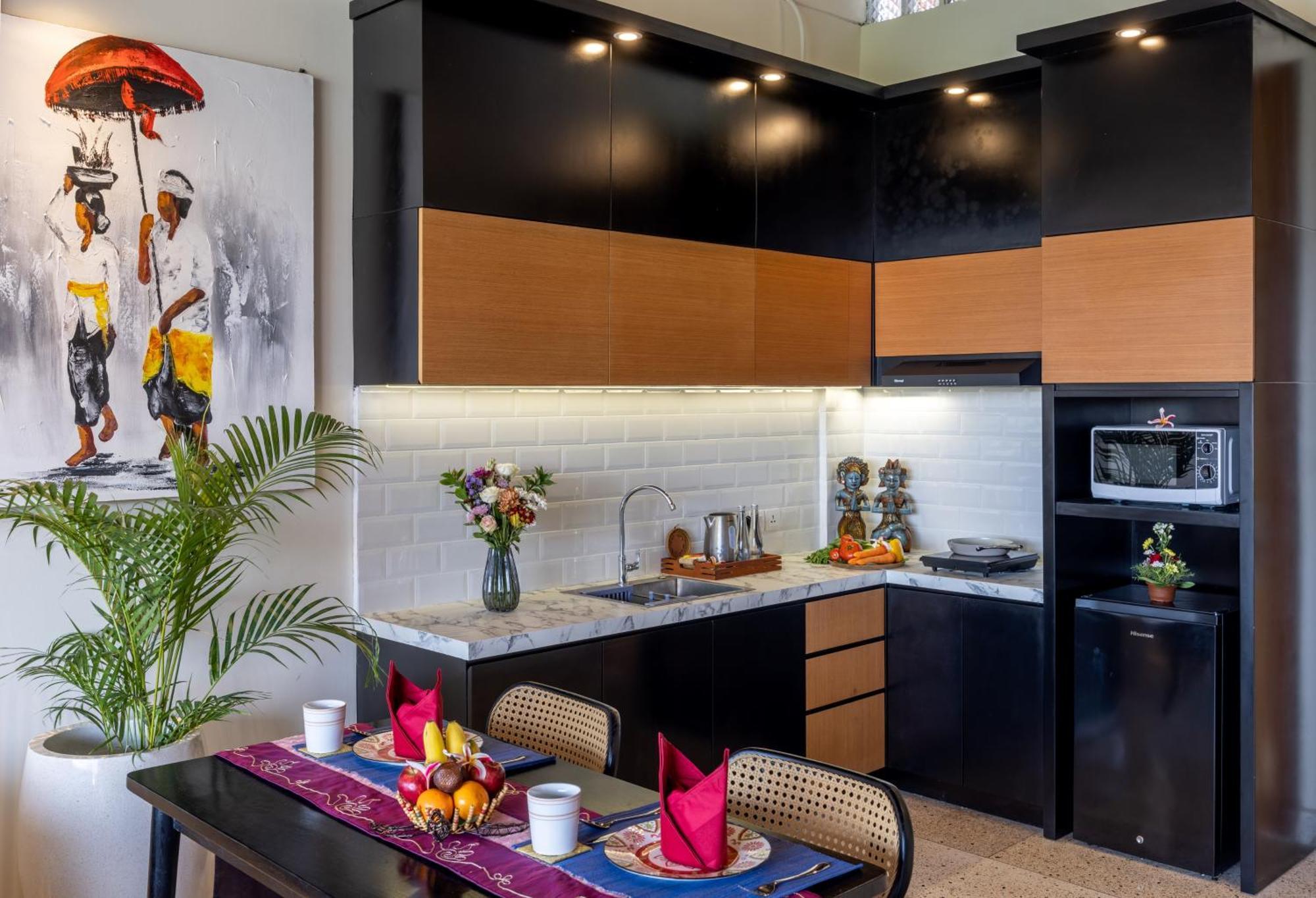 Mokko Suites Batubelig Canggu Zewnętrze zdjęcie